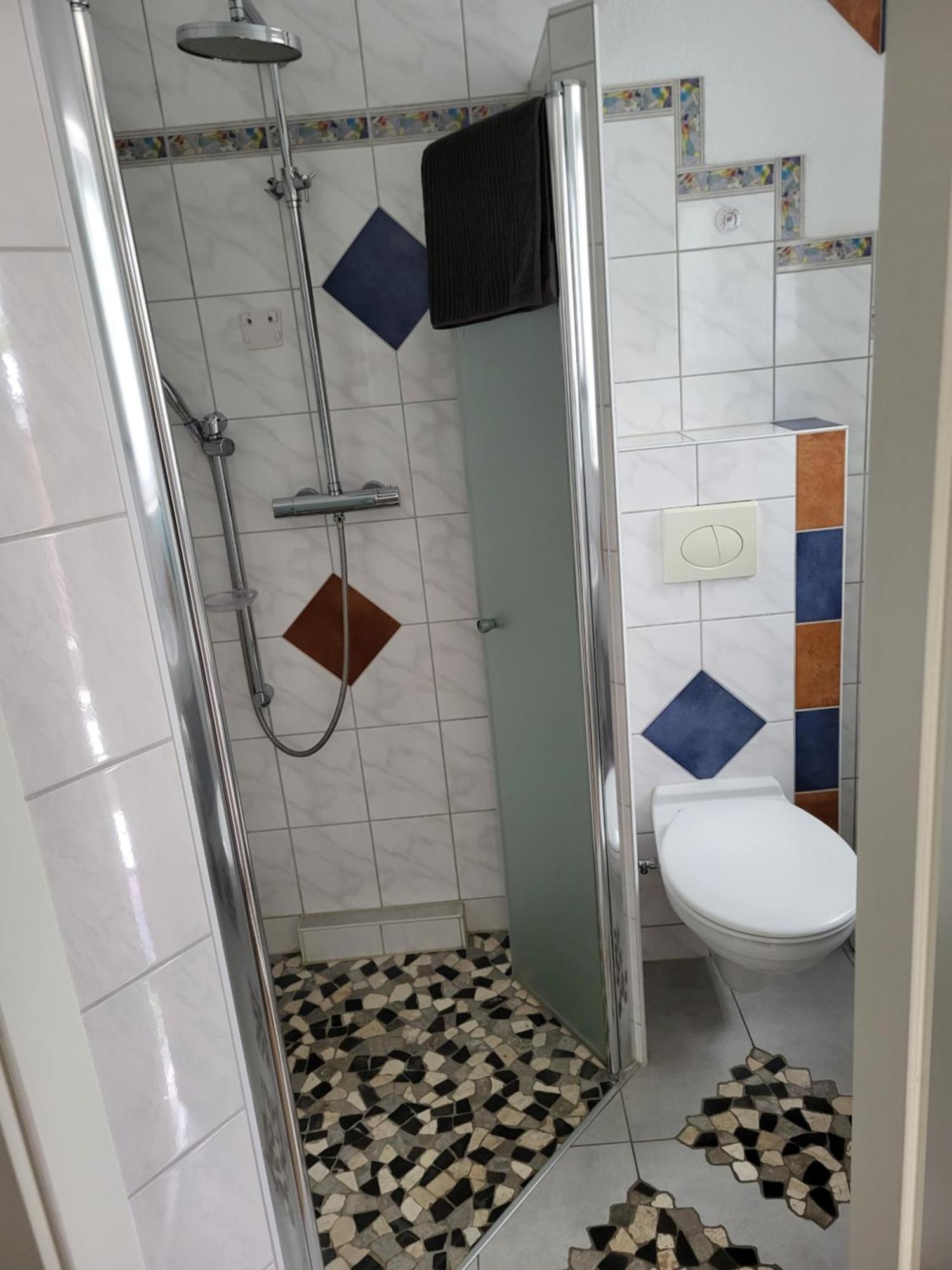 Ferienwohnung Fischbach Friedrichshafen Ruang foto